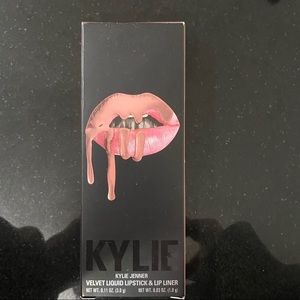 Kylie jenner lip kit